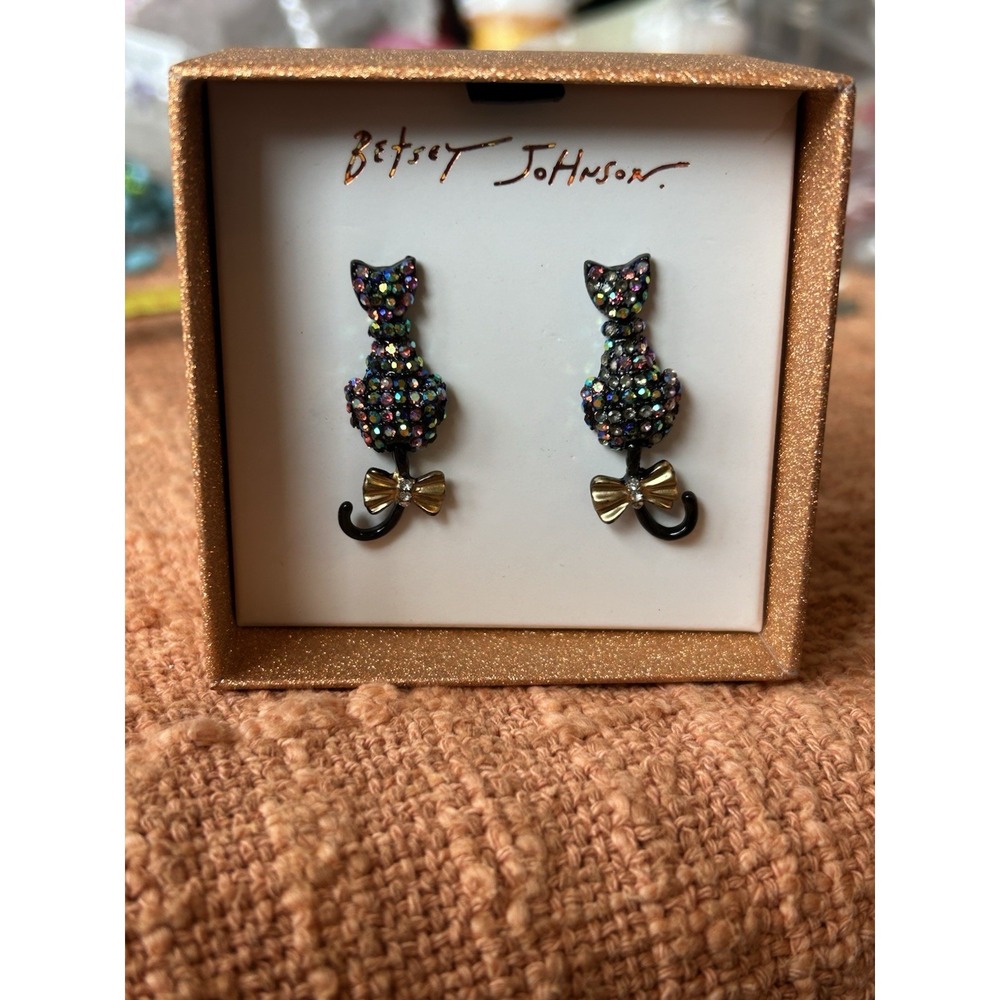 NWT Betsey Johnson Halloween Black Cat Pave Earrings Rhinestone Tails move - Picture 5 of 9